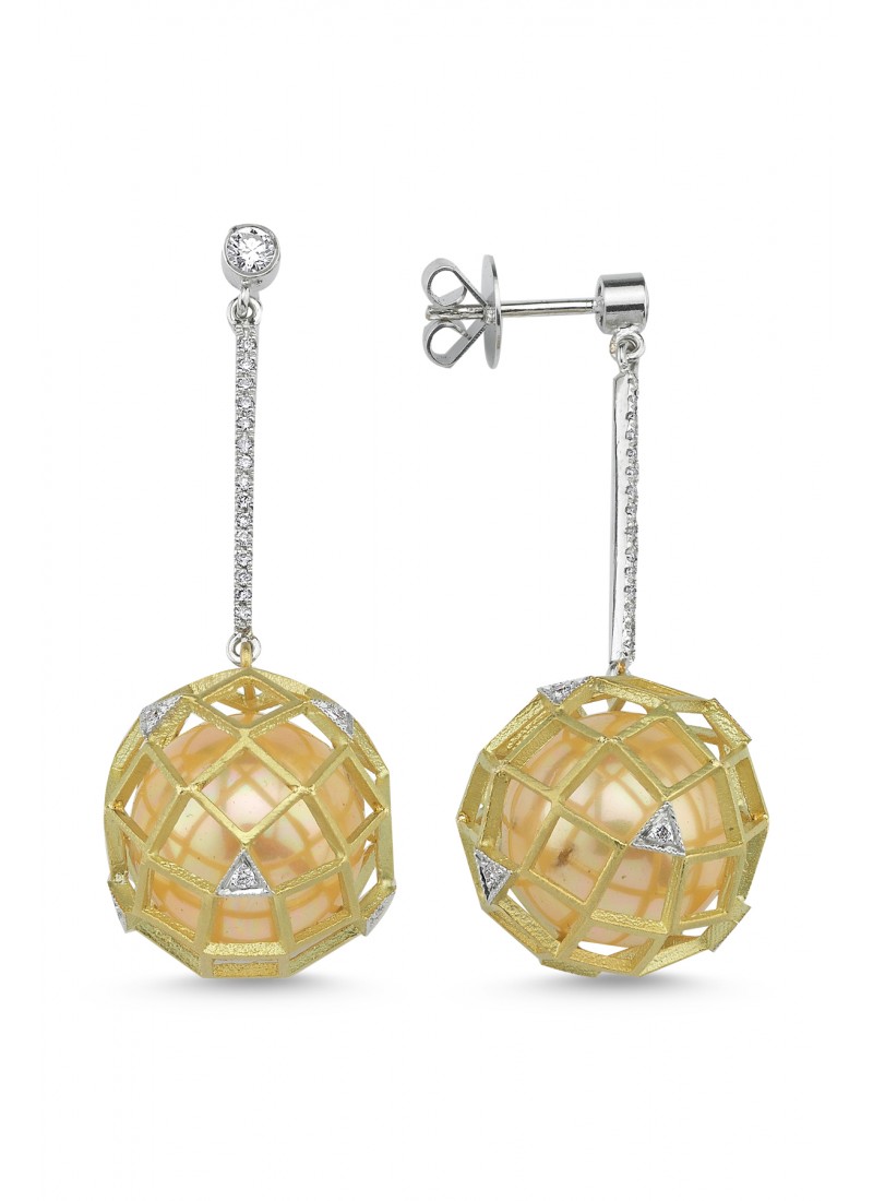Honeycomb Earrings with Pearl